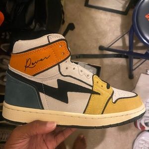 Kool Kiy Sneakers